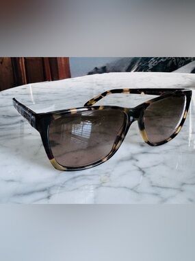 Ralph Lauren Tortoise shell Frame with brown lenses